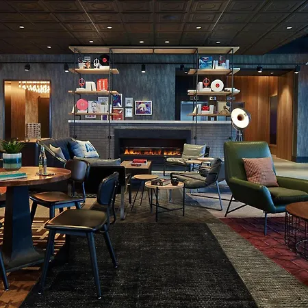 Moxy Atlanta Midtown Hotel